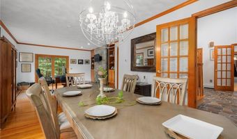 165 Lynn Cir, East Greenwich, RI 02818