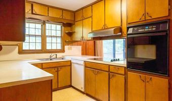 490 W Morrow St, Batesville, AR 72501
