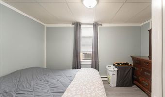 13 Main St, Lincoln, RI 02838