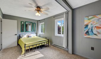 227 Valley View Dr, Albrightsville, PA 18210