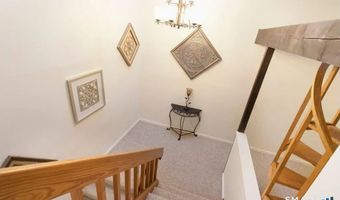 14 Vermillion Dr, Avon, CT 06001