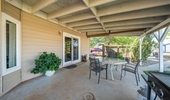 6679 Meadowlark Ln, Anderson, CA 96007