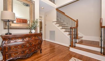 2447 OAKWOODS Ln, Alexander City, AL 35010