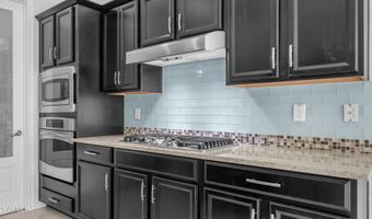 561 W YELLOWSTONE Way, Chandler, AZ 85248