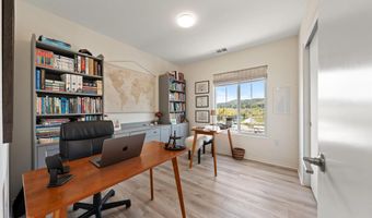 303 Citrine Trl, Fallbrook, CA 92028