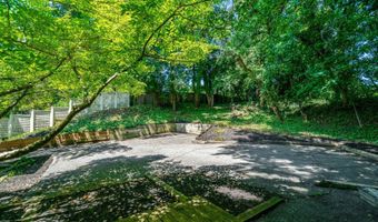 203 W GLENDALE Ave, Alexandria, VA 22301