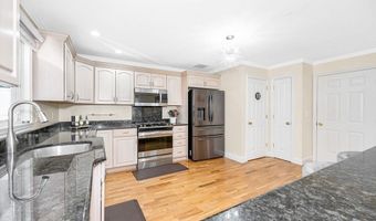 218 Rangeway Rd 261, Billerica, MA 01862