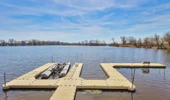 41653 N Lotus Ave, Antioch, IL 60002