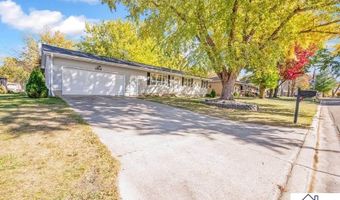 1614 Gateway Dr, Albert Lea, MN 56007