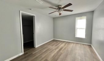 102 W Avenue A, Atmore, AL 36502