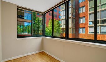 1050 N TAYLOR St 1-203, Arlington, VA 22201