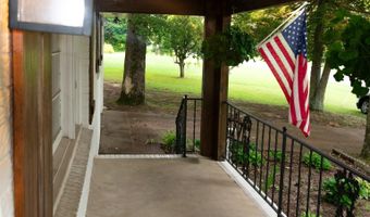 808 12th Ave NW, Arab, AL 35016