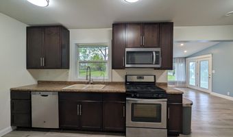 186 Westview Dr, Alma, MI 48801