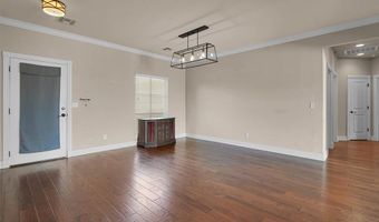 3212 Wendy Ln, Altus, OK 73521