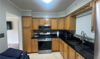 80 Forest Rd, Ambridge, PA 15003