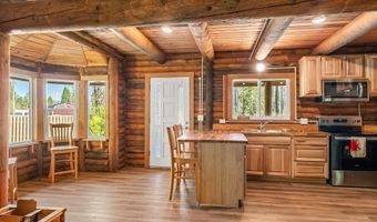 52633 MCKENZIE Hwy, Blue River, OR 97413