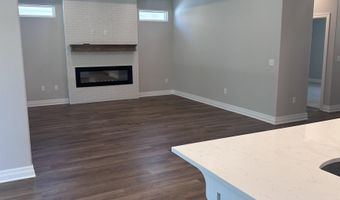 620 E Park Pl, Andover, KS 67002