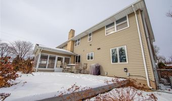 404 Orchard Ln, South St. Paul, MN 55075