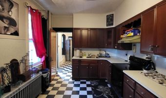 402 MORGANTOWN Rd, Reading, PA 19611