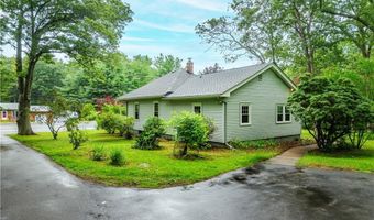 3442 Flat River Rd, Coventry, RI 02816