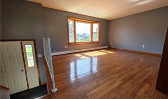 114 Florida Ave, Cranston, RI 02920