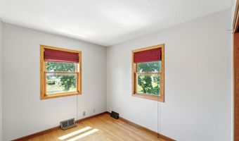 1404 Nile Kinnick Dr S, Adel, IA 50003