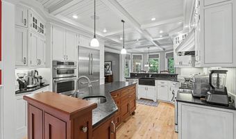 150 Brick Mill Rd, Bedford, NH 03110