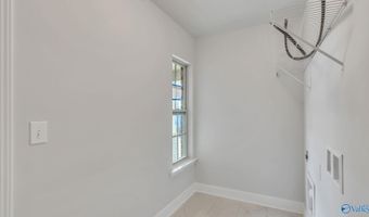15394 Lapwing Cv, Athens, AL 35611