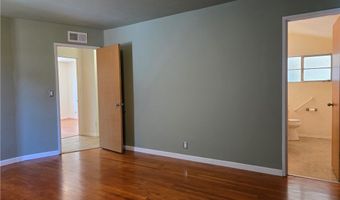 900 S Calico Cir, Anaheim, CA 92804