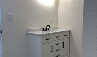 1907 Hermosa Dr, Artesia, NM 88201