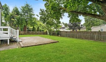 35 Waldron Rd, Allentown, NJ 08501