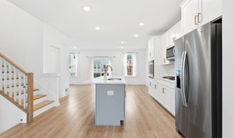 614 GLENN LAKE Dr, Bowie, MD 20716