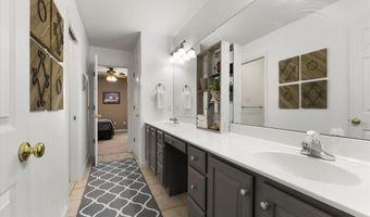 1209 Kiefer Springs Ct, Ballwin, MO 63021