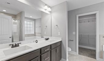 1908 Sweetfern Pl, Aberdeen, NC 28315