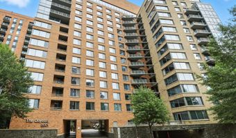 2001 15TH St N 111, Arlington, VA 22201