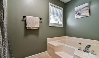 35 Bran Rick Ln, Arden, NC 28704