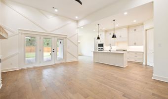 7044 Star Dust Ln, Alexander, AR 72002