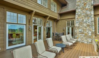 90 Fodderstack Rd, Highlands, NC 28741