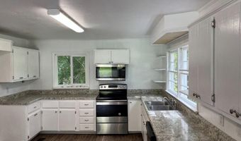 2888 Old Summerville Rd, Armuchee, GA 30105