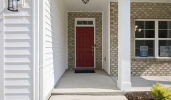 925 Rialto Ln, Ayden, NC 28513