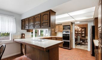 2941 OAKWOOD Dr, Bountiful, UT 84010