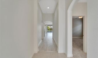 7408 SUNGOLD MEADOW Ct, Apollo Beach, FL 33572