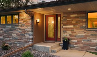 706 23rd St SW, Austin, MN 55912