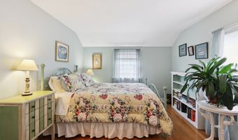 22 Concord Rd, Danbury, CT 06810