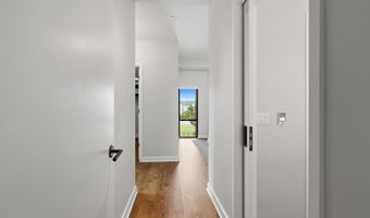 1781 N PIERCE St 501, Arlington, VA 22209