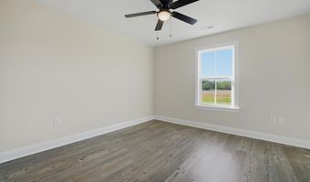 3813 Valley Forge Rd, Aynor, SC 29511