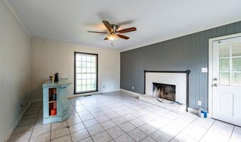 418 Meadowlark Dr, Albany, GA 31707