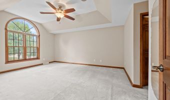209 E TIMBERLINE Dr, Appleton, WI 54913