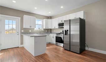 838 Eureka St, Allentown, PA 15210