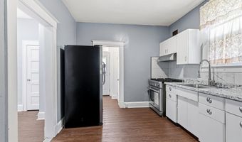 401 KINGSTON Rd, Baltimore, MD 21229